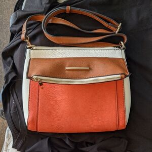 Coral 🪸 Tri-color Crossbody Cleo Purse